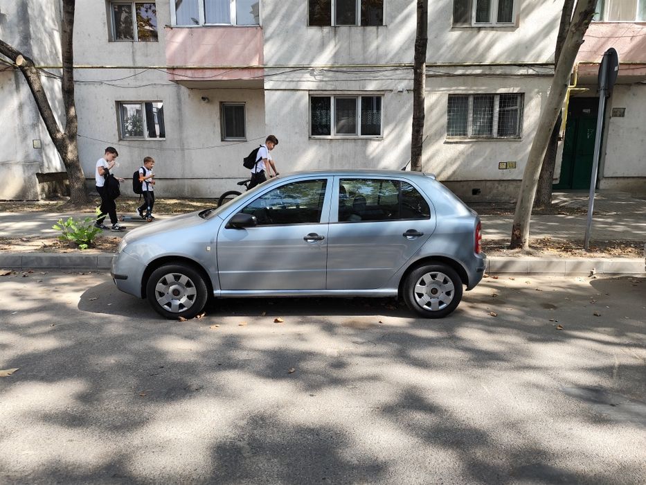 Vând Skoda Fabia In stare foarte bună.