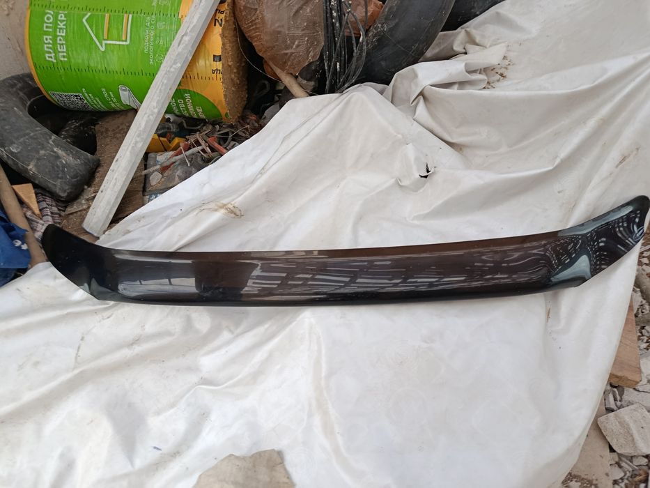 Продам мухобойка на хайлюкс