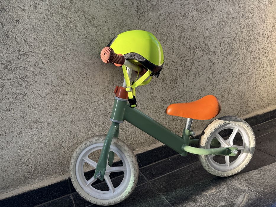Vând cască 2SX de protecție pentru copii. Ca nouă. B-Twin