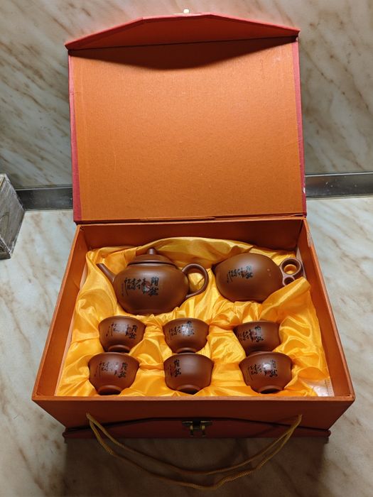 Оригинален китайски порцеланов сервиз за чай или за чаена церемония Ча