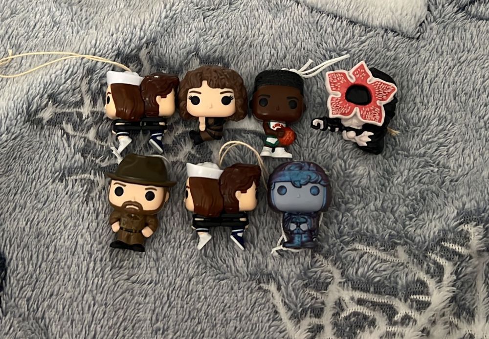 Schimb figurine stranger things