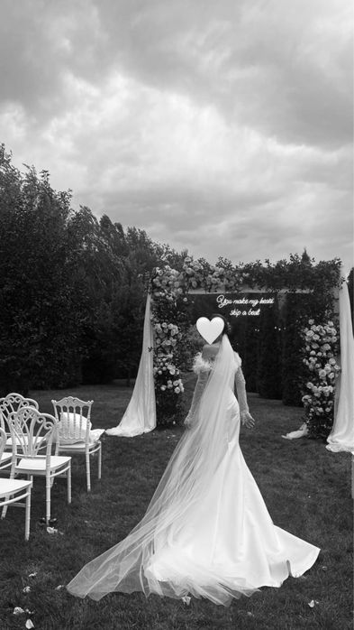 Свадебное платье