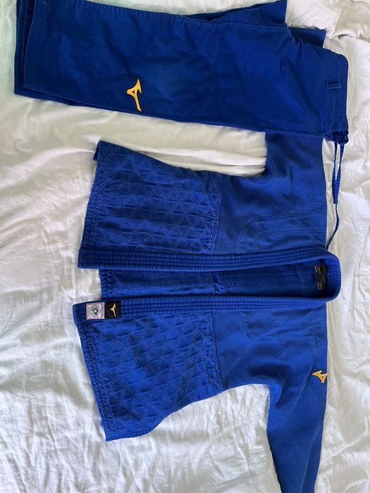 Кимоно для дзюдо Mizuno