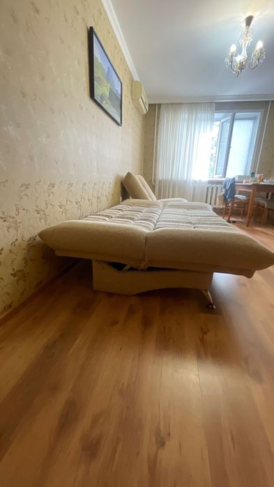 Продам диван и кресло