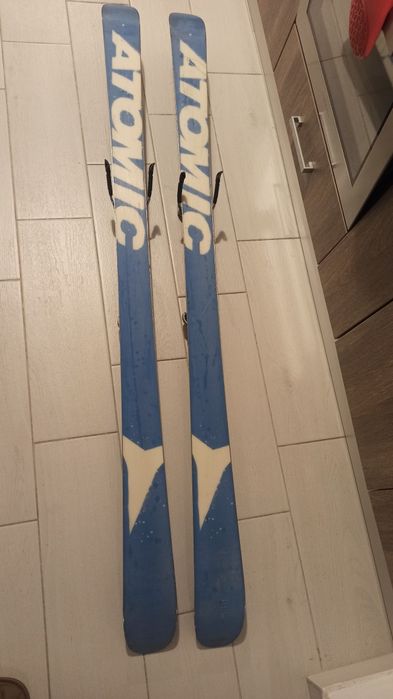 Skiuri Atomic 163 lungime