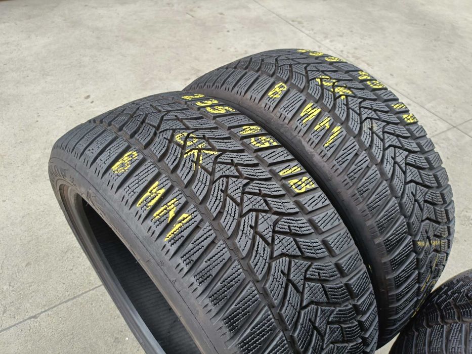 Set 4 anvelope iarna 235 45 18 goodyear ultragrip performance profil de 8 mm