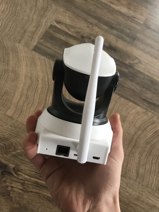 Camera Sricam pentru bebelusi