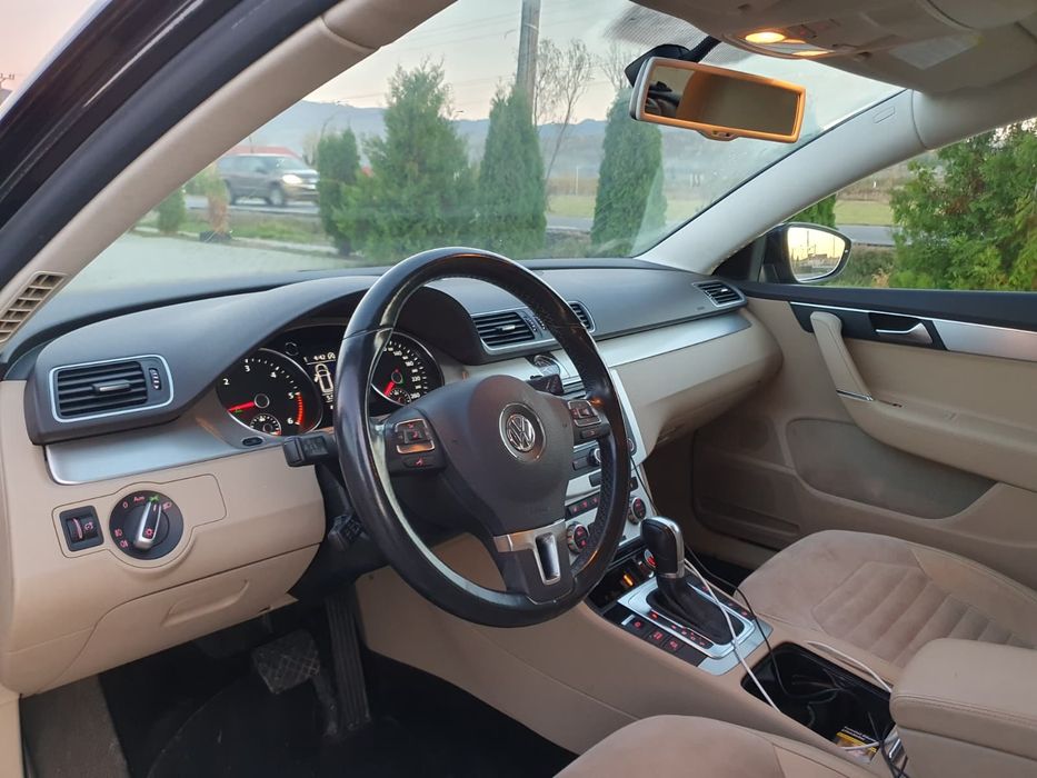 VOLKSWAGEN Passat 2012 — imagine 3