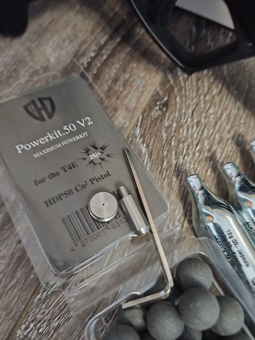 Pistol bile cauciuc cal.50 kit 25 jouli