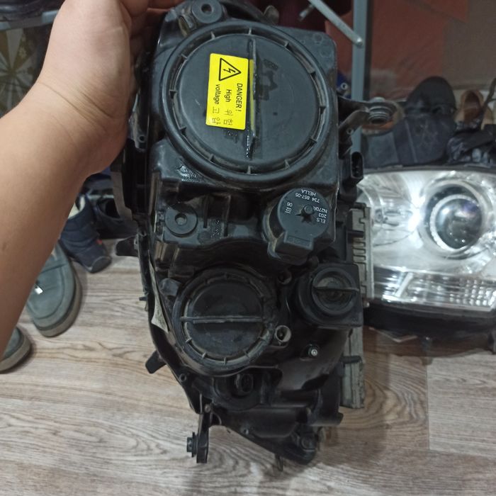 Фары на Mersedes ML