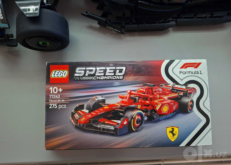 Оригинальное LEGO F1 SF24 серии Speeds Champions