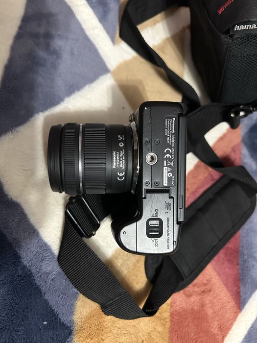 Panasonic LUMIX  DMC - G5 obiectiv 14-42