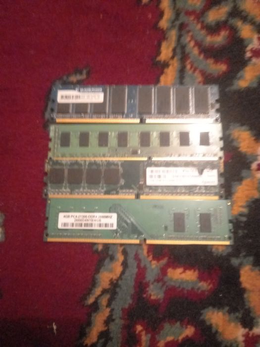 Оперативная память продается