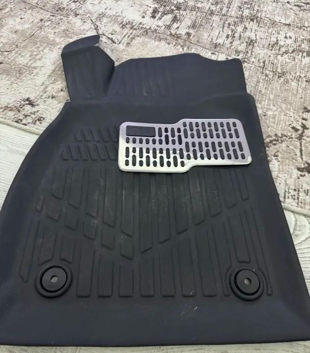 Protectie calcai otel covoras auto sofer