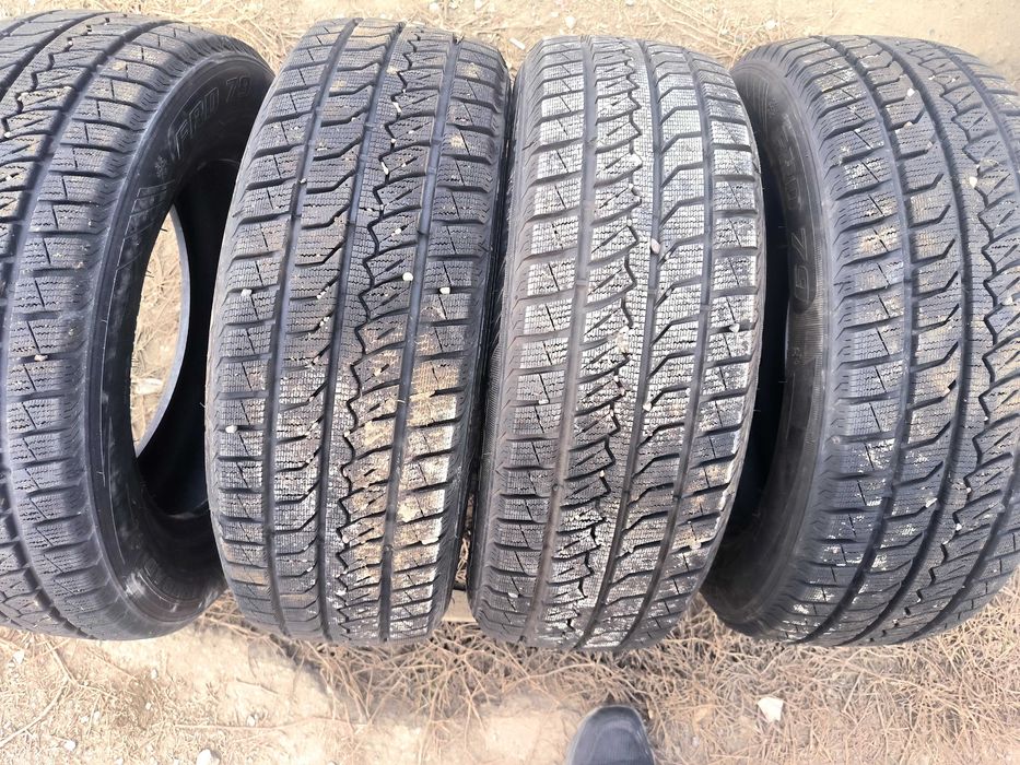 Шины 205/65/16 продам