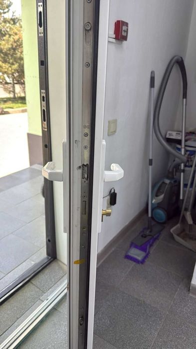 Установка замков, замена ремонт замков вскрытие замков замена личиник.