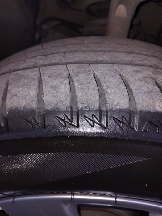 Vând jante audi+anvelope