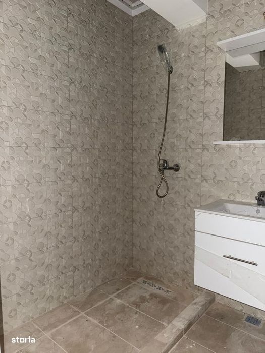 Garsoniera strada Biruintei