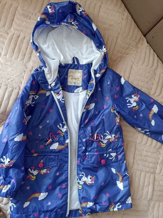 Ветровка на девочку