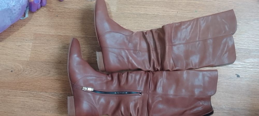 Сапоги весенние кожа б.у