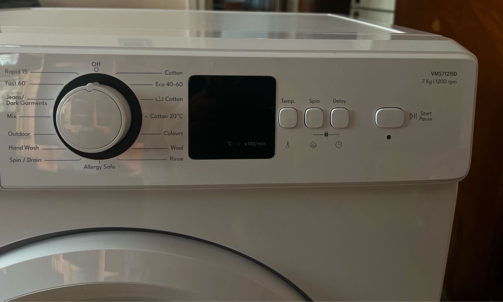 Masina de spalat 1200 RPM