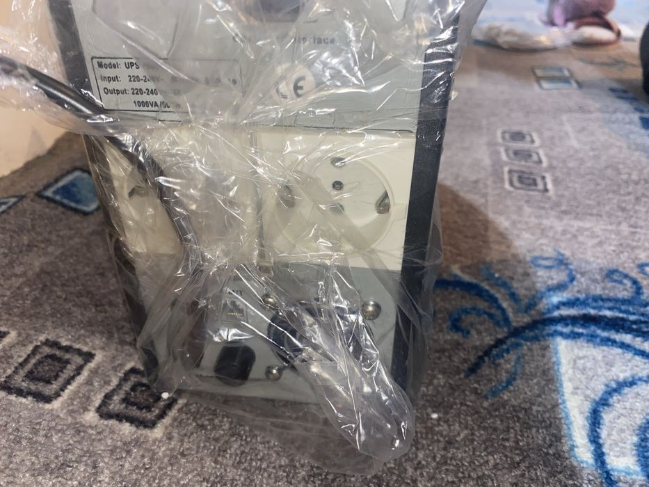 Новый UPS CL-1000/500w срочно