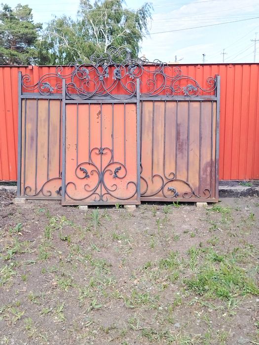 Продам железные заборы