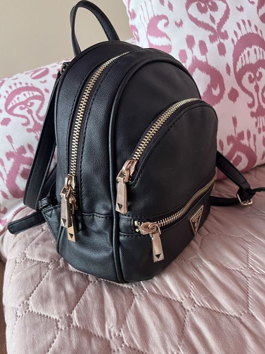 Малка раница guess