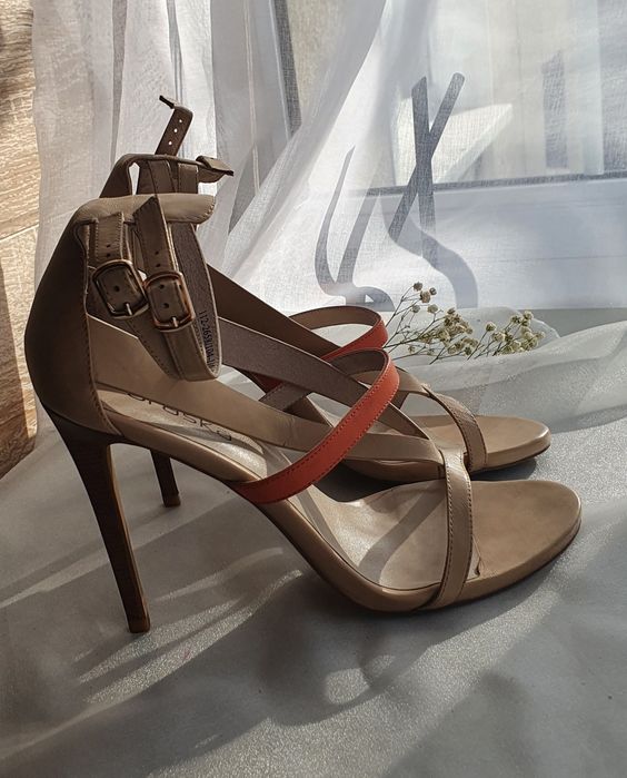 Босоножки  Braska.