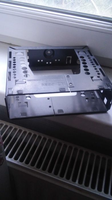 Салазки для автомагнитолы