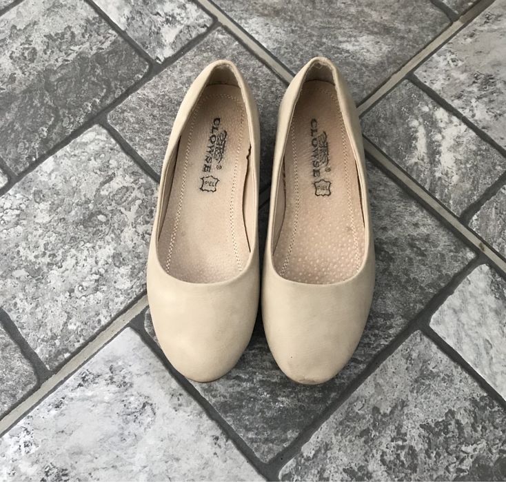 Лот Елегантни Дамски Обувки-36 номер