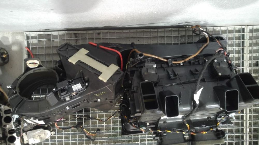 Tulumba aer bord mercedes e class w212 a2128302560