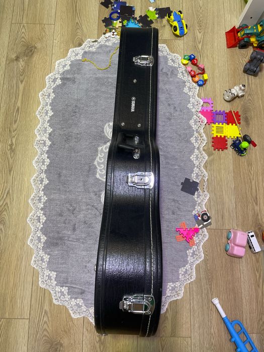 Gitara futliyar chexol