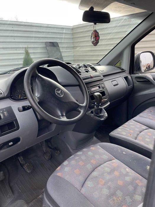 Mercedes Vito 111