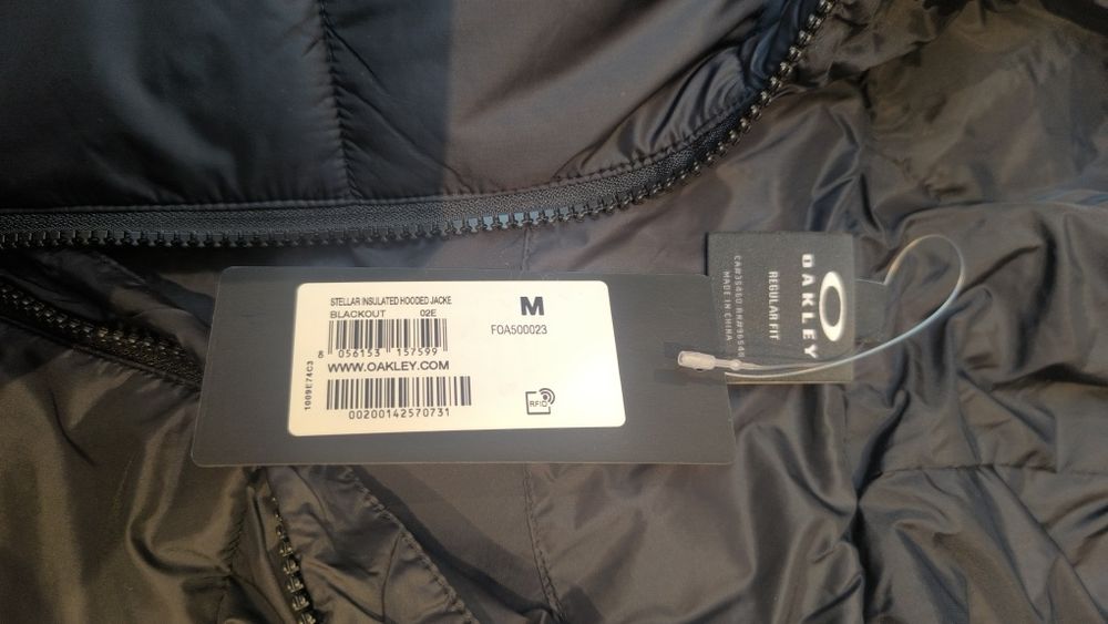 Ново оригинално зимно яке Oakley