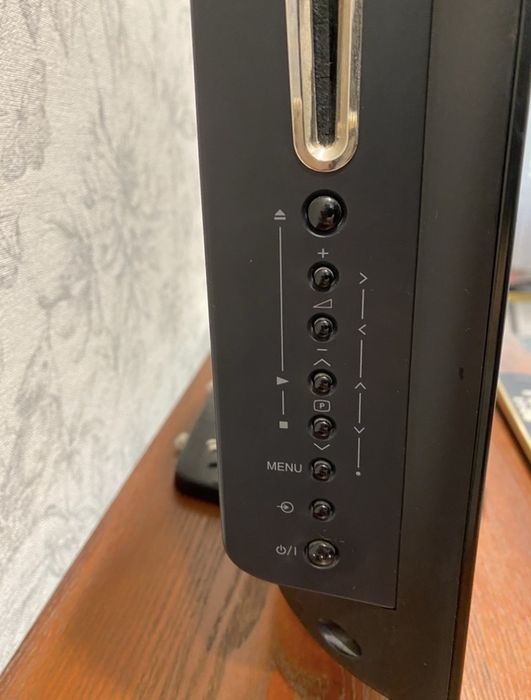 Телевизор TOSHIBA с DVD