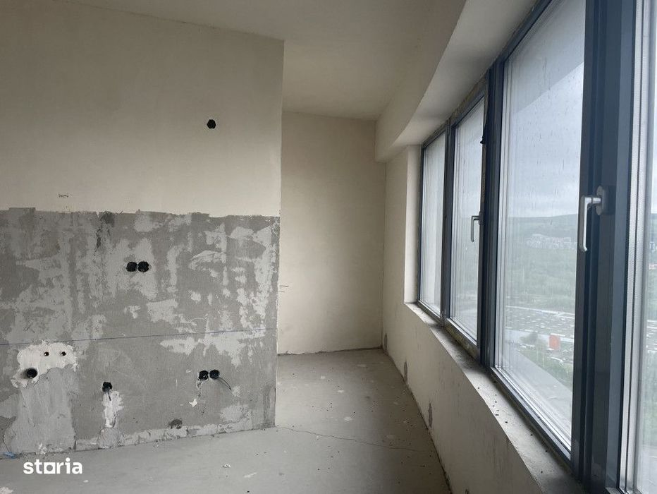 Apartament de vanzare tip studio cu o camera, suprafata utila 45 mp, M — fotografia 3