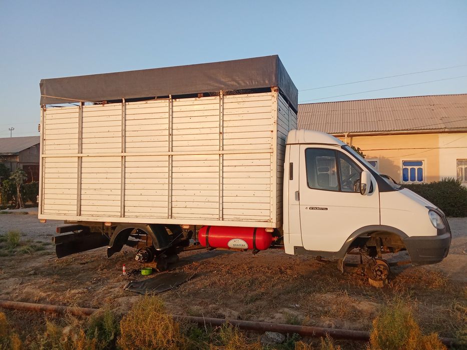 Газель эканом сотилади