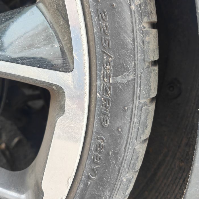 Джанти с гуми 19ки