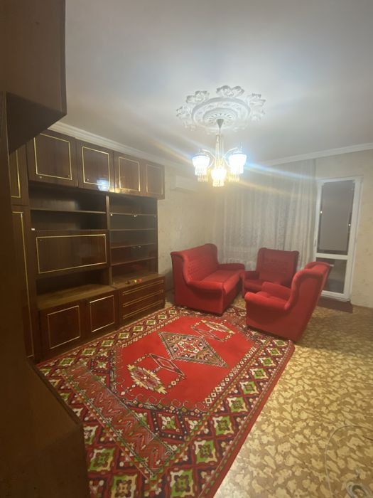 Дава се под наем Четиристаен апартамент в Пловдив, Южен - 66 кв.м за 306 € - Снимка #3