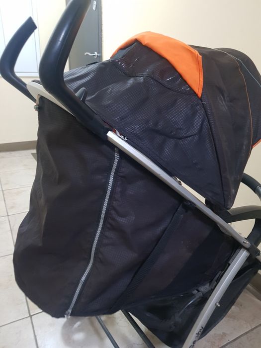 Коляска прогулочная