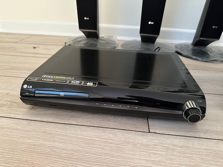 Домашний кинотеатр LG