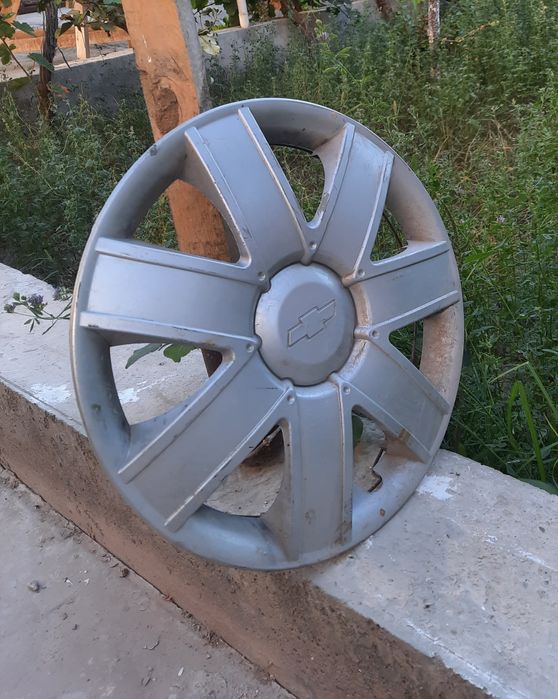 Kalpak sotiladi nexia