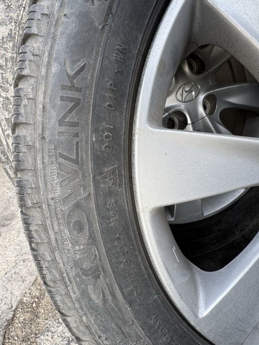 Резина зимняя 195/55/16