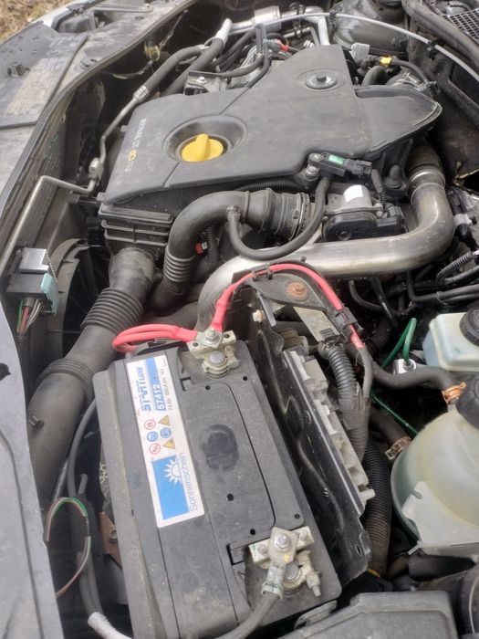 Vând Duster 4x4 1.5 DCI