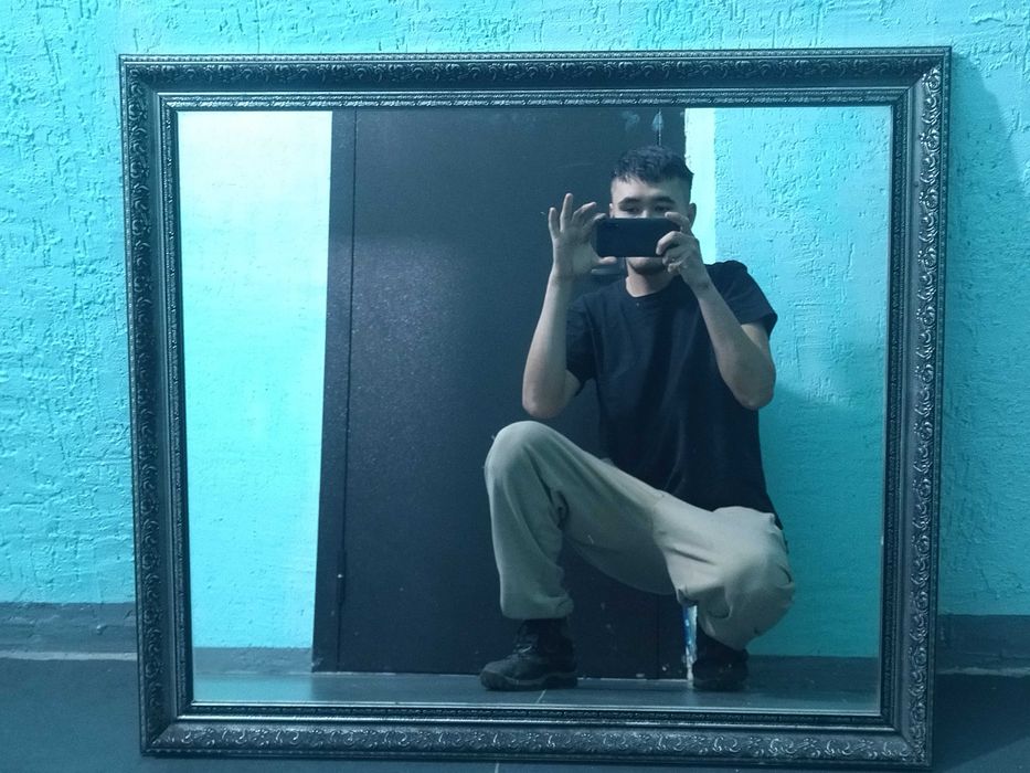 Зеркало настенное