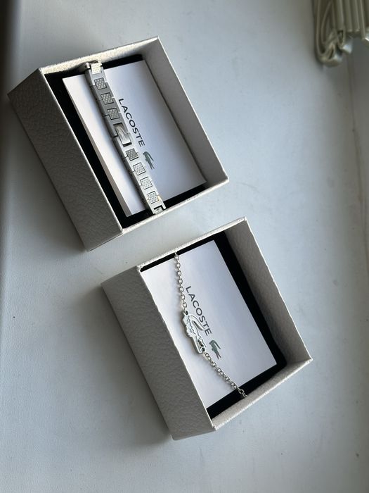 парные браслеты Lacoste