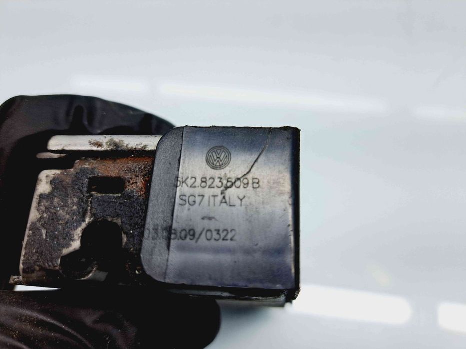 Broasca capota Volkswagen Golf 6 (5K1) [Fabr 2009-2013] 5K2823509B