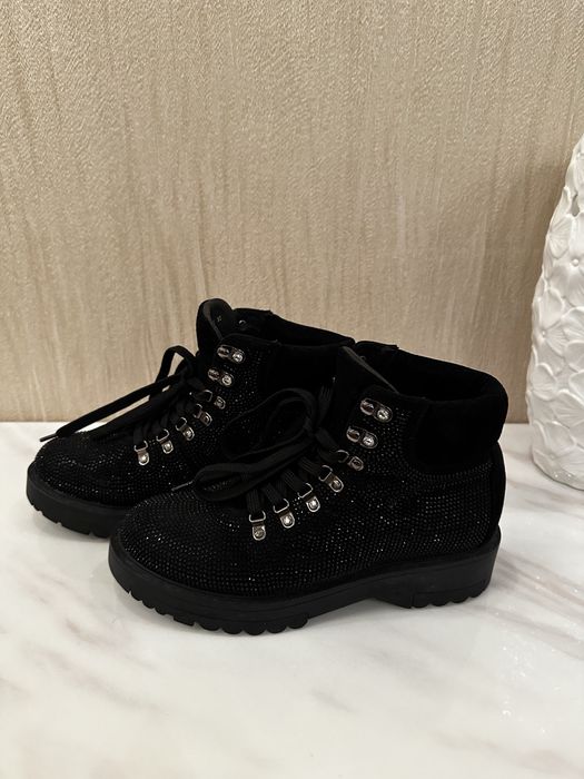 Ботинки  TOSCA BLU оригинал . Алматы .