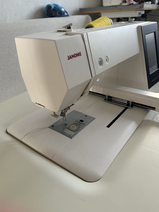 Вышивальная машинка